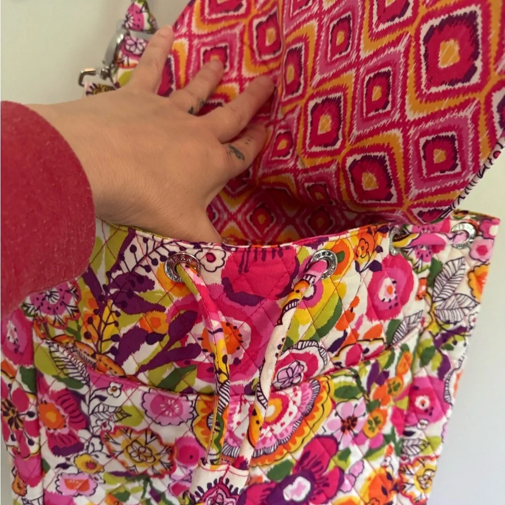 NWT Vera Bradley backpack convertible tote in Clementine pattern - Picture 2 of 15